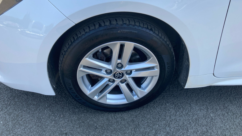 Toyota Corolla 1.8 VVT-i Hybrid Icon 5dr CVT Hybrid Hatchback
